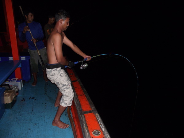 เป็นไงยังอยากหาเจ้าของใหม่ให้ทิฟ่า16lbอยู่ใหมปอนด์ :laughing: :laughing: :laughing:
