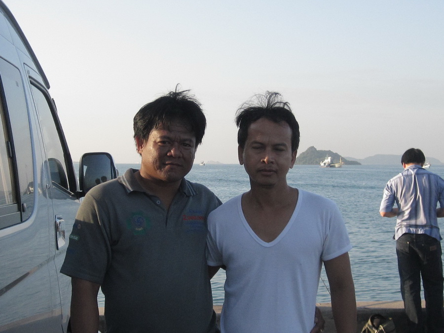  [b]ชมรมนักดื่มเพื่อการตกปลาแห่งประเทศไทย[/b]