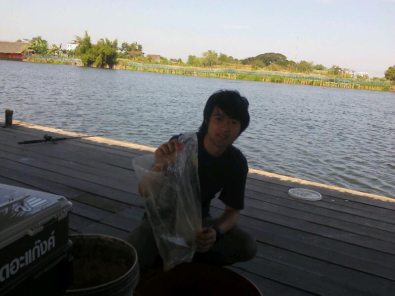 อยู่ที่บึงแล้วจ้า
ใครว่างตามมาเลยจ้า :cheer: