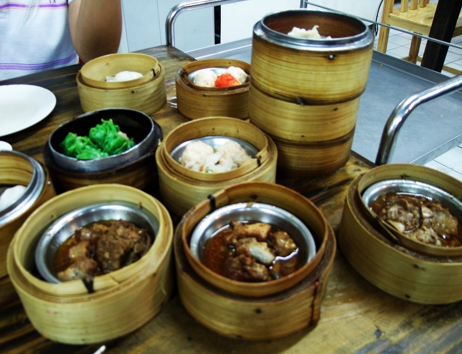หิวสุดๆ ล่อมาซะเต็มโต๊ะ เลย อ่า ครับ :grin: :grin: :grin: :grin: