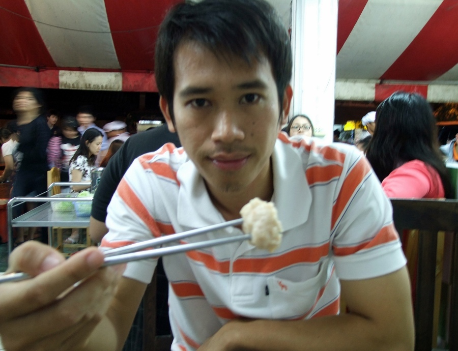 กินเลยแล้วกัน ไม่ถ่ายมันล่ะรูป หิวสวดๆ :grin: :grin: :grin: :grin: