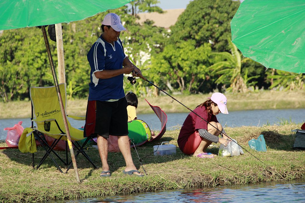 ครอบครัวตกปลา ความสุขที่ไร้มลพิษ :cheer: :cheer: :cheer: :cheer: :cheer: