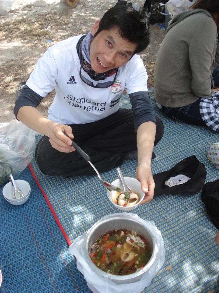 

........ตาหนุ่มถึงก่อนเลยนะ....รอด้วยดิยังไม่ได้กินกับเขาเลย...........