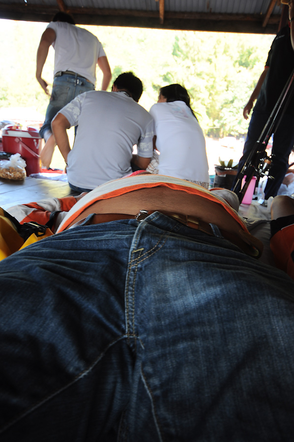 กินหม้อรางวัลเข้าไปทั้งใบแน่ๆ ท้องงี้อืดเลยยยยยยยยยยยยย :laughing: :laughing: :laughing: :laughing: 