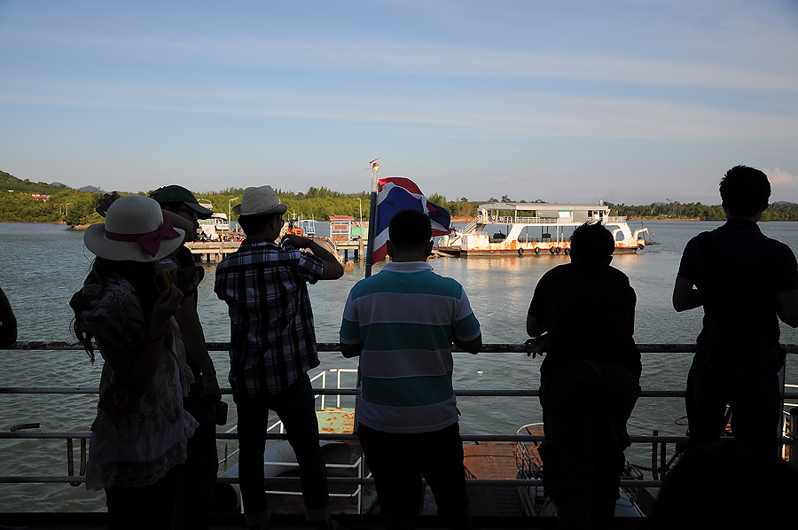 เรือออกจากท่าแล้วคร๊าบบบบบบบบบ :grin: :grin: :grin: