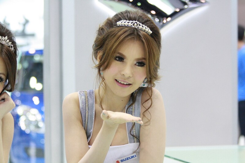 [q][i]อ้างถึง: neenan posted: 16-12-2554, 20:38:59[/i]

 :love: :love: :grin:[/q]


สวัสดีครับน