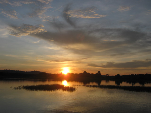 สุดท้ายลากันด้วยภาพนี้เลยนะครับ ต้องกราบขออภัยด้วยครับที่กระทู้นี้ไม่ต่อเนื่อง จังหวะตั้งใจจะเปิดให้