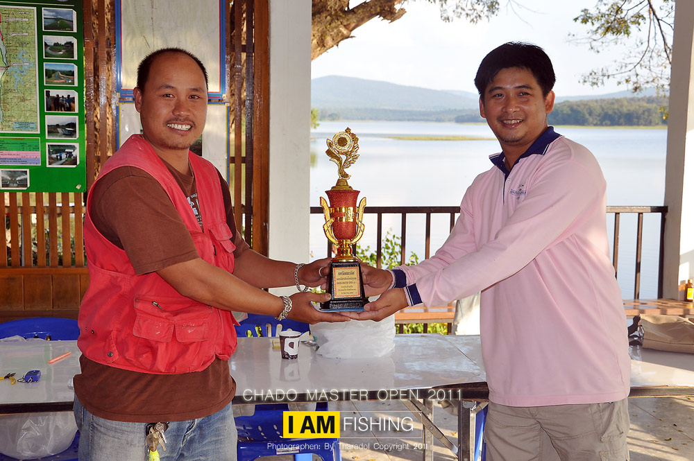  [b]อันดับ 1 คุณ ศิลป์ชัย สำนวนเย็น เชียงราย 2.23 kg. [/b] :cheer:
 :cheer: :cheer: :cheer: :cheer: