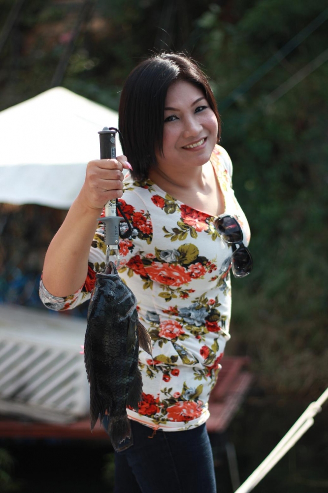 ขอโชว์ด้วย (ปลายืม)