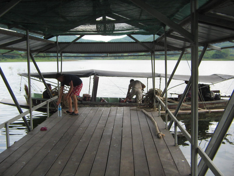  [b]เรือมาพอดีเลย.....ย้ายหมาย...ครับ..[/b] :grin: :grin: :grin: