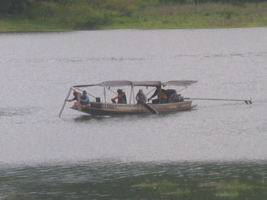  [b]เอ๊ะ.....เรือทำไม่....ไม่มีเสียง...[/b] :ohh: :ohh: :ohh: :ohh: