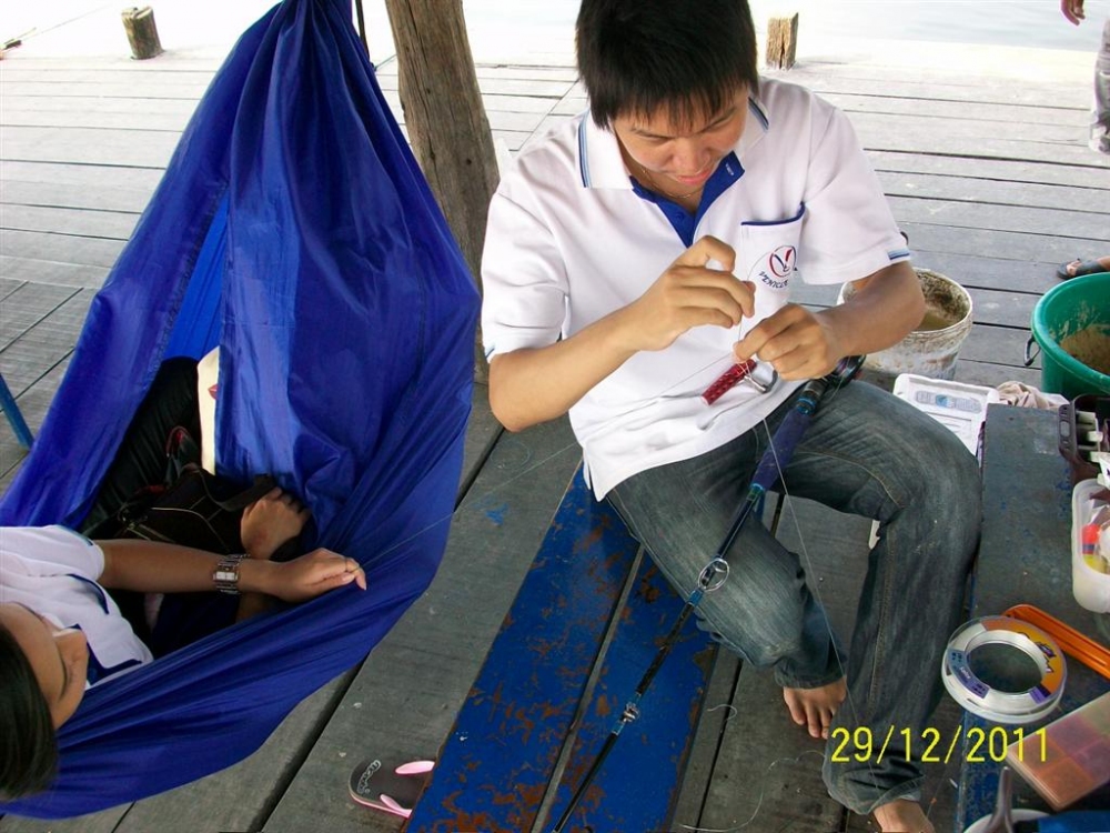 หลังจากที่ขาดไป น้องมุกก็ทำเหมือนไม่มีอะไรเกิดขึ้น

........ นอนต่อ จับสาย ไว้ๆ!!!!!

..........