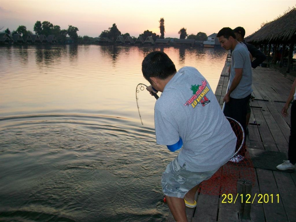 วงน้ำบาน เลย

 :love: :love: :love: :love: :love: :love: :love: