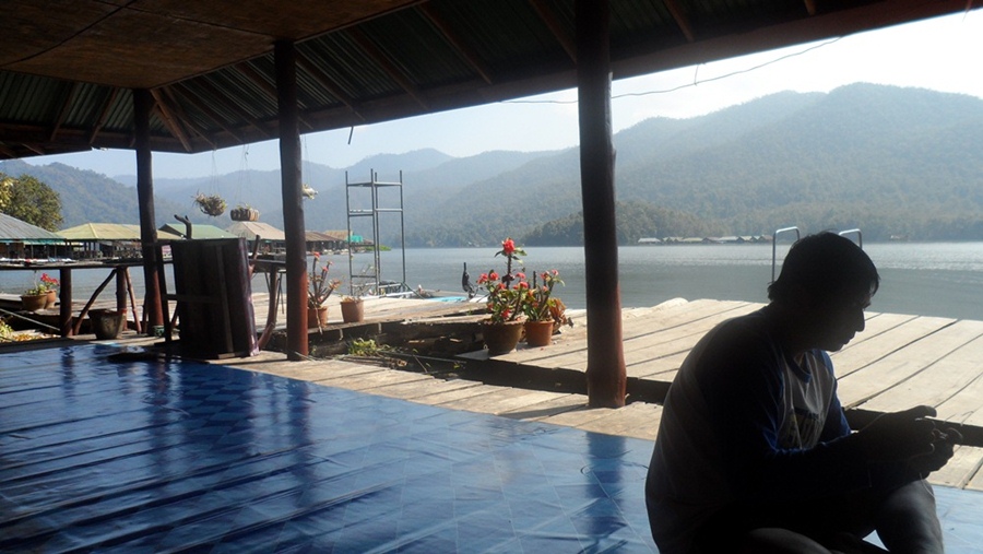 พักรบก่อนครับ  :grin: