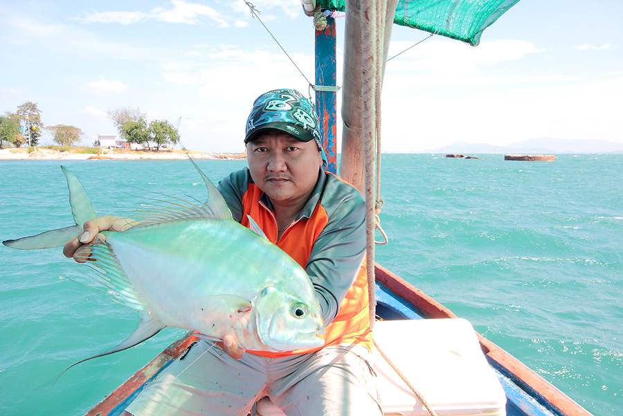 ได้มีโอกาสตกปลาด้วยกัน..หุหุ เป็นทั้งครูเป็นทั้งเพื่อน...สุชสันต์วันเกิดนะหรั่ง... 


:flag: :fla