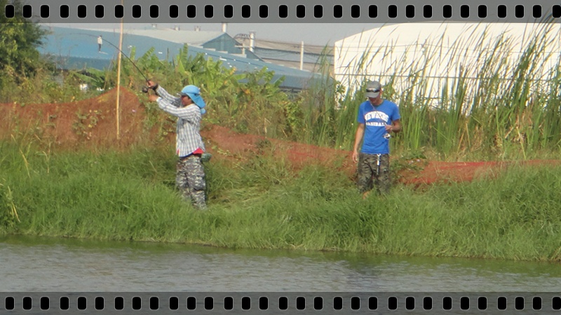   น้าอัดทําไรน่ะ..5555


[q][i]อ้างถึง: duckwinduck posted: 05-01-2555, 17:03:26[/i]

++++++ :g