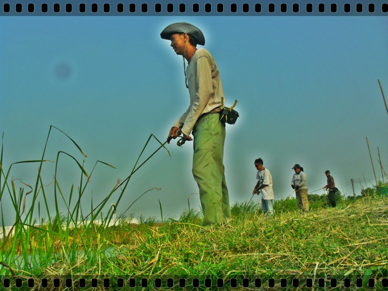   เป็นงัยมั่ง..อ้ายแกร่...55555555


[q][i]อ้างถึง: noch posted: 05-01-2555, 19:29:50[/i]

 :bl