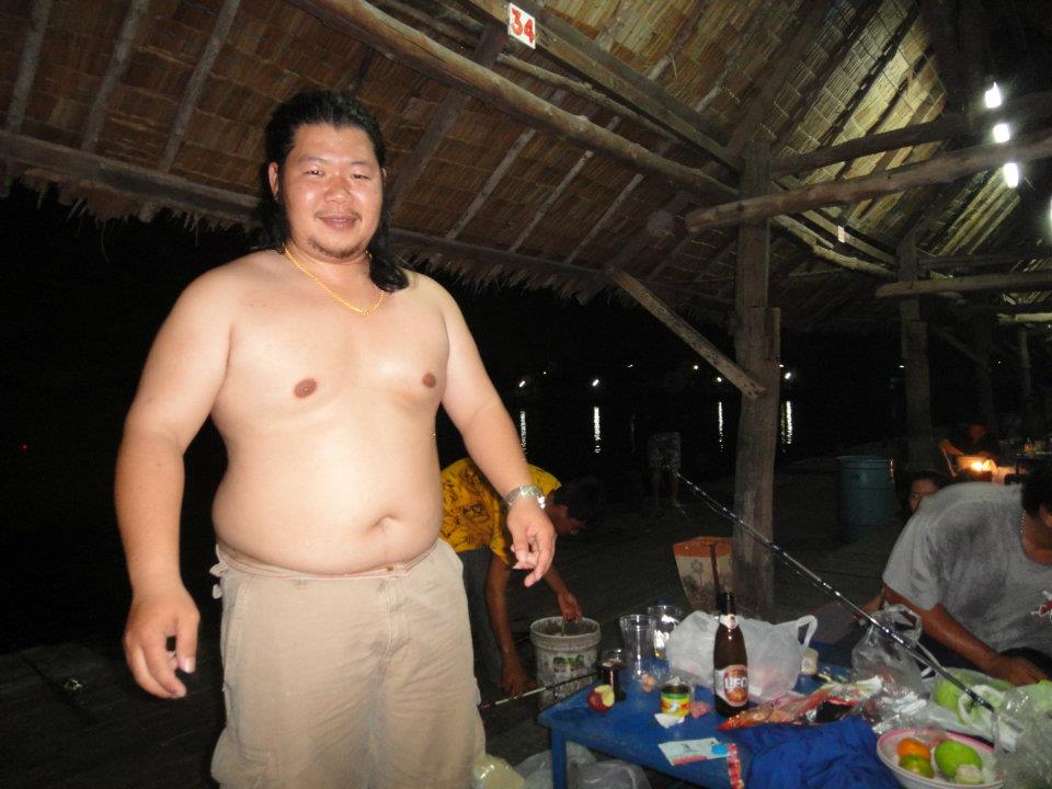 

                                       :cool: :cool: :cool:  สปอนต์เซอร์ใหญ่  น็อคมุดแพ   :laugh