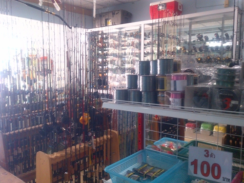บรรยากาศรอบๆร้านครับ สวยมั่ย ??  :laughing: :laughing: :laughing: