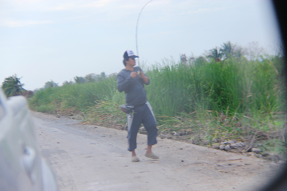 

 [b]แม้งได้อีก..[/b]       :laughing: