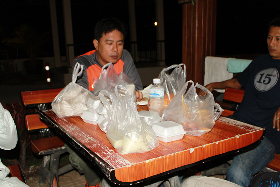 น้าปี ไม่รอกินก่อน นะ :grin: