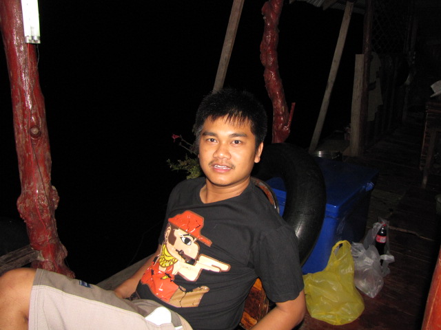 ลืมรูปนี้คับ :laughing: :laughing: :laughing: