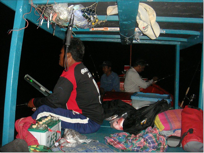 

.... :cheer:..ทางหัวเรือ น้าหน่อง จัดเข้าให้แล้วครับ.... :cheer:...