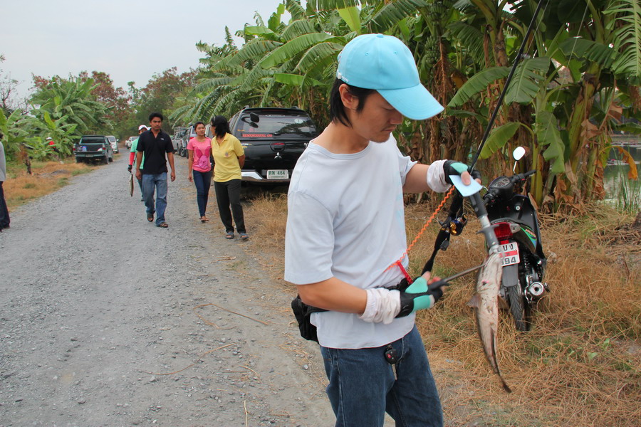 พี่คนนี้น่าจะมาจากทีมPom fishingclub :cheer: :cheer: :cheer: :cheer: :cheer: