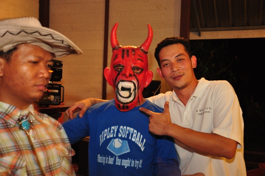 เรียกถ่ายรูปพอได้ครับ :laughing: