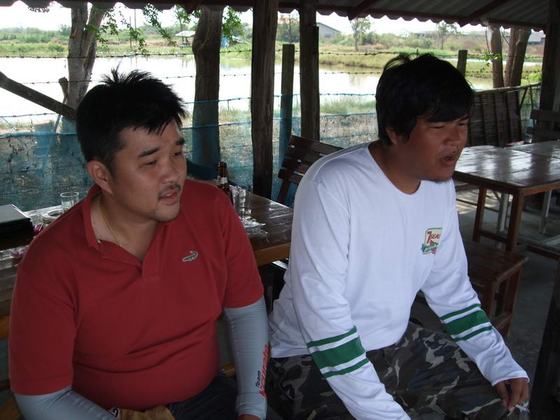 หนุ่มชุมพรมาแระ    :cool: :cool: :cool: