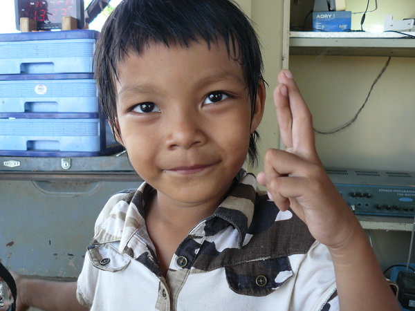 กองเชียร์พี่พงษ์ บกด.เค้าอ่ะครับ :love: :love: