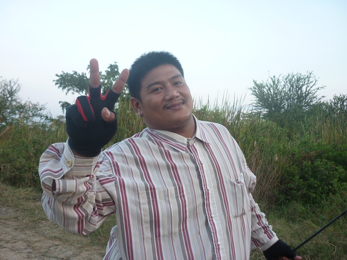 สวัสดีคับน้า...นะธี  :prost:


สู้ตาย   :grin: :grin: