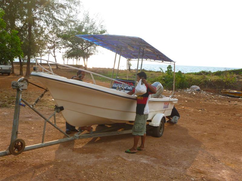 เตรียมของลงเรือกันก่อนคับ