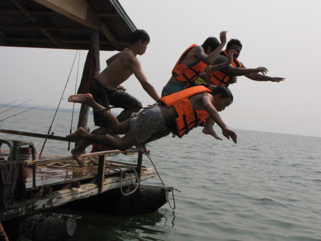 ทำไมเป็นแบบนี้ นะ เขื่อนศรีฯ