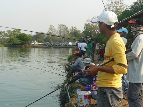 บรรยากาศท้ายบ่อ :ohh: :ohh: :cheer: :cheer: :cheer: