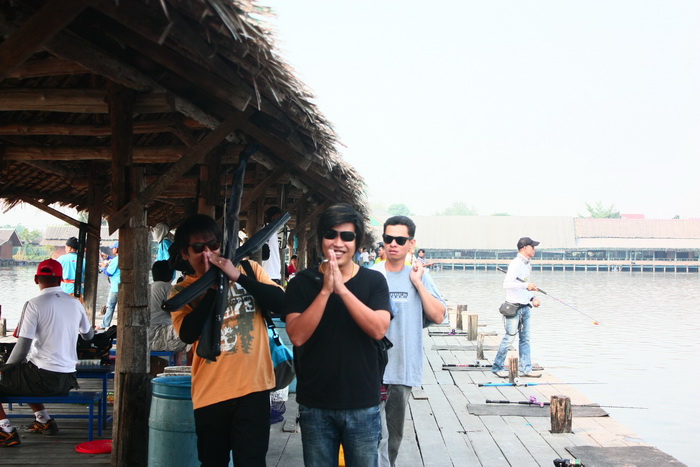 นัดตรู7โมงเช้า   มา10โมง