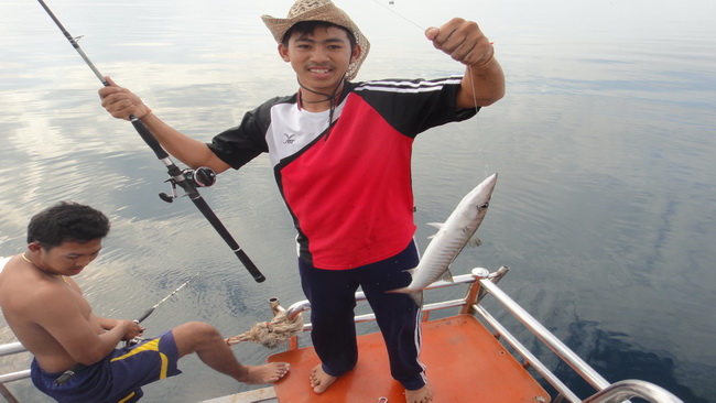 ท้ายเรือก็กินดี
 :smile: :smile: