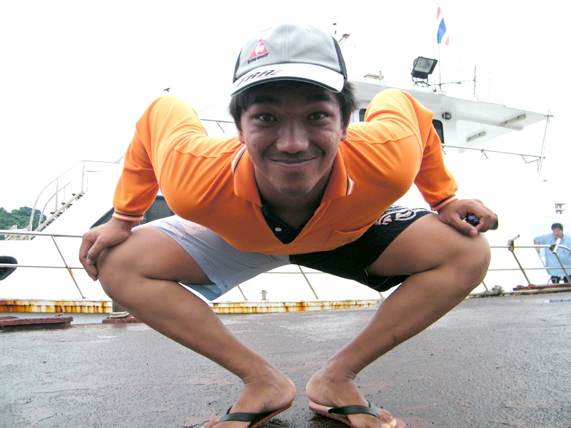 อึ่งเจอฝนไม่ได้เลย :laughing: :laughing: :laughing: :laughing: :laughing: :laughing: :laughing: :lau