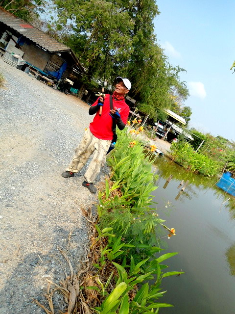 ปู่ถึก ........................... กำลังสั่งการ  :laughing: :laughing: :laughing: :laughing: :laughi