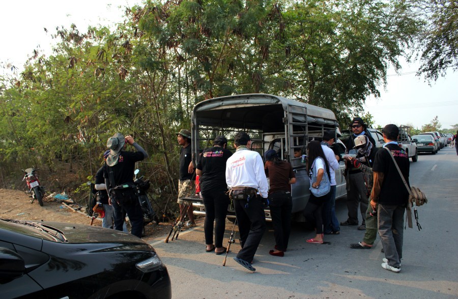 ช่วงเช้าครับ มาถึงก็แต่งตัวกันก่อนเลย :grin: :grin: