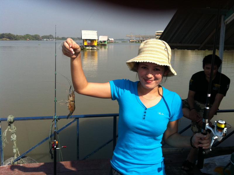 ครั้งที่2 ได้กุ้งมาล่ะ เย่.......