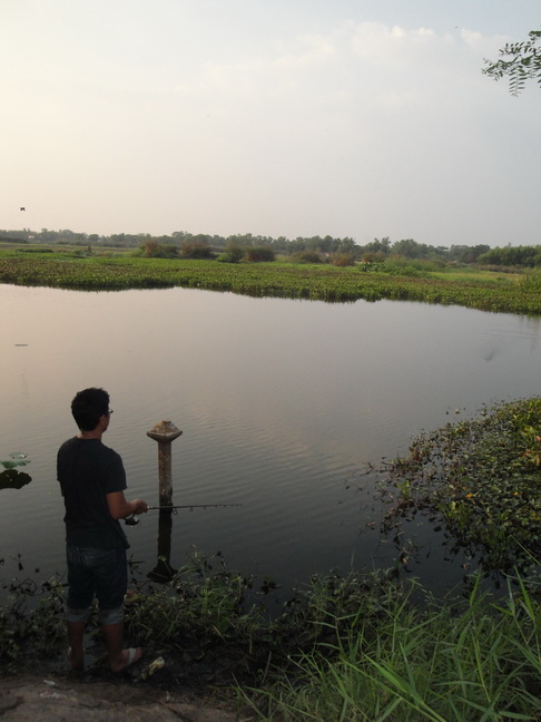 ช่วงเย็นตีได้ฝั่งเดียวครับต้องแบ่งกันตก  :grin: :grin:

[q][i]อ้างถึง: evilfishing posted: 15-02-2