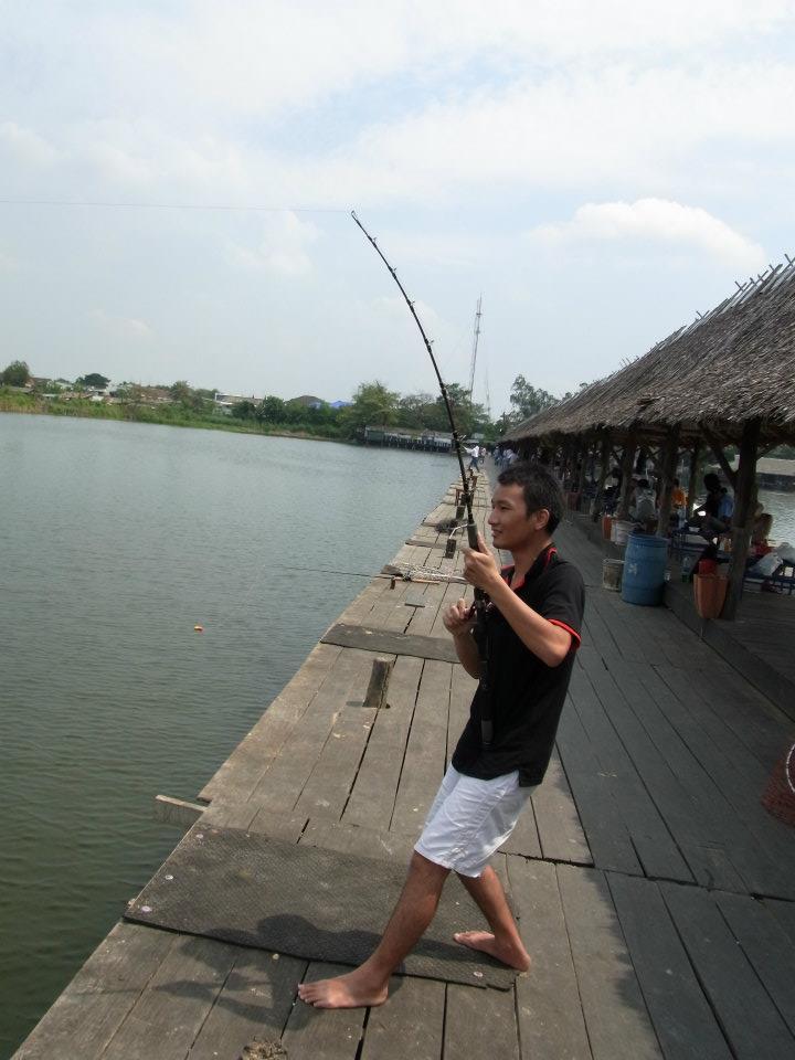 แล้วก็หลุด  :angry: