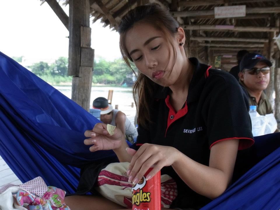 กินเข้าไป