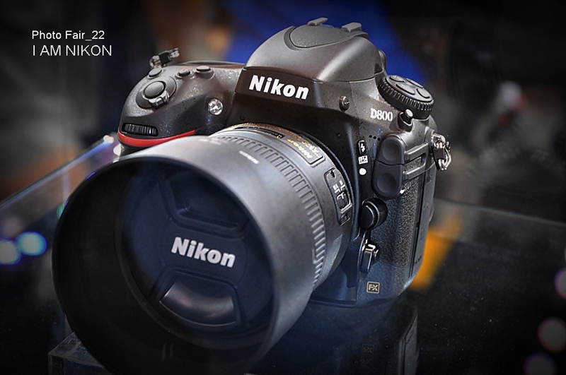 Nikon D800 
:cheer: :cheer: