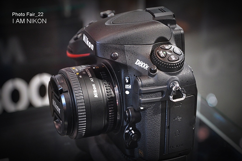 Nikon D800E
 :cheer: :cheer: