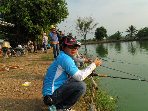 คุณต้น Cotto หลังจากห่างหายวงการไปนาน 2 ปีวันนี้กลับมาใหม่
วิ่งหาซื้อคันคืนกลับมาใช้เหมือนเดิม ใครม
