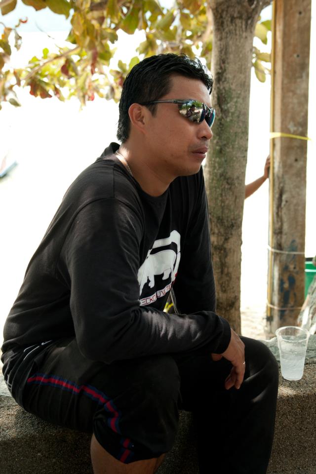 นี่เป็นโฉมหน้าของไอตัวการเรียกลมเรียกฝนมาถล่มพวกเราเมื่อคืนนะครับ.. จำหน้าเอาไว้ให้แม่นๆๆนะครับ หมอน