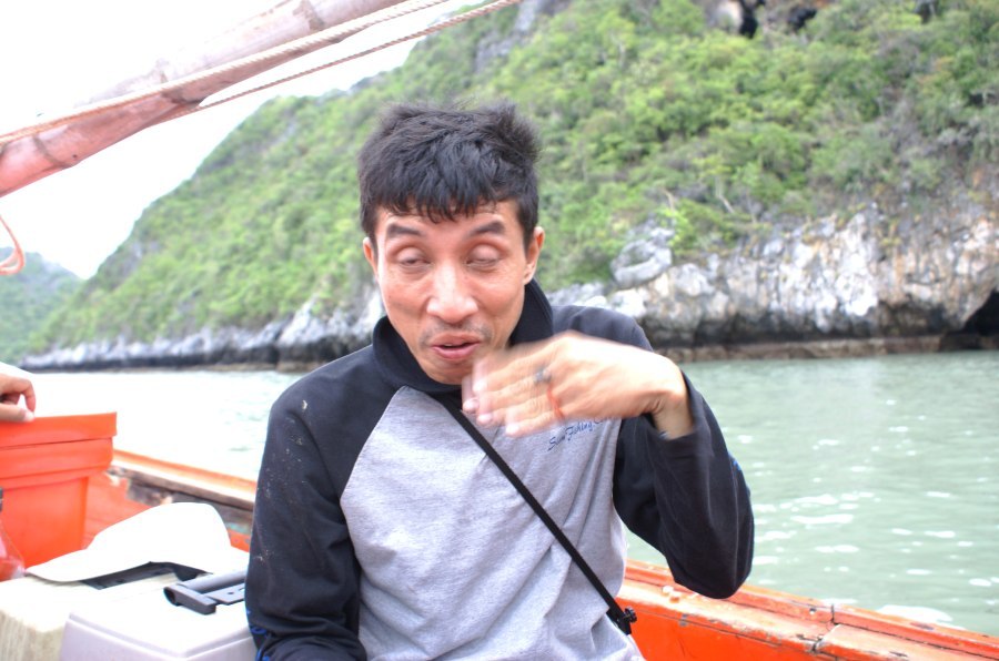  [b]กร๊ากกกกกกกกกกก.........................[/b] :laughing: :laughing: