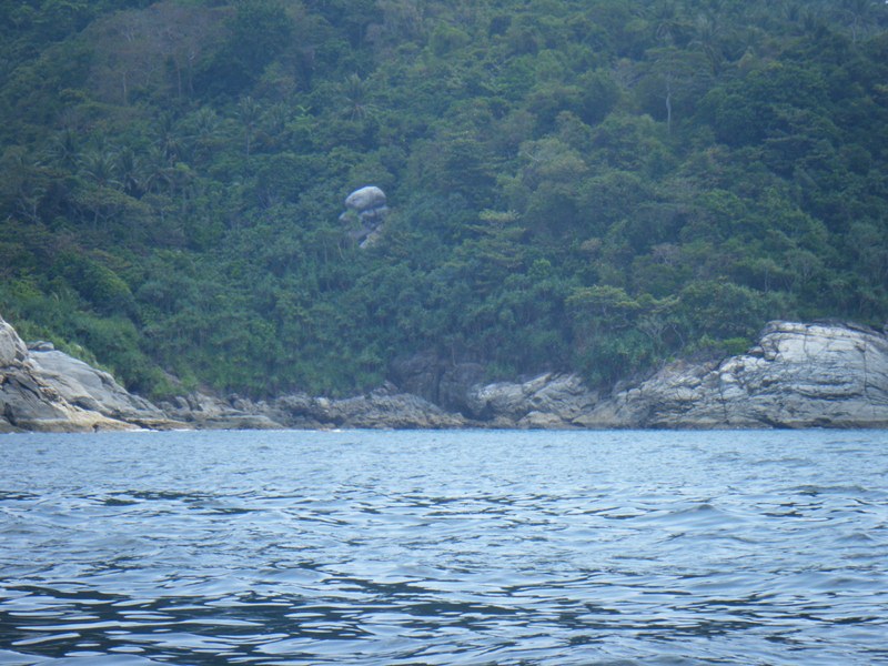 มาถึงเกาะราชาใหญ่หมายแรกหินมาริโอ้    :cheer: :cheer: :cheer: :cheer: :cheer: :cheer: :cheer: :cheer